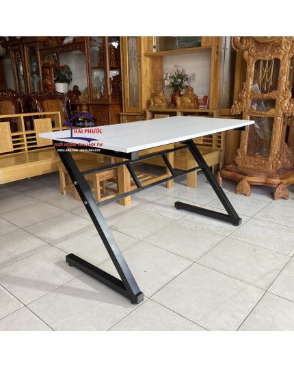 Bàn làm việc chân sắt chữ Z, bàn máy tính chân sắt 1m2