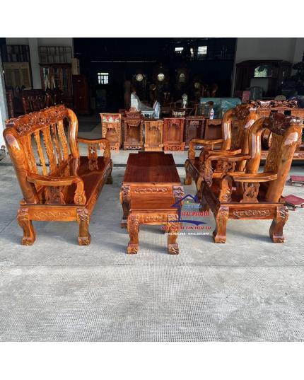 Salon triên đào gỗ tràm cột 12  SLTRT12